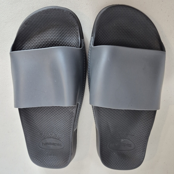 Havaianas Slip-On Flip Flop Sandal - Size 9/10W - Picture 9 of 13